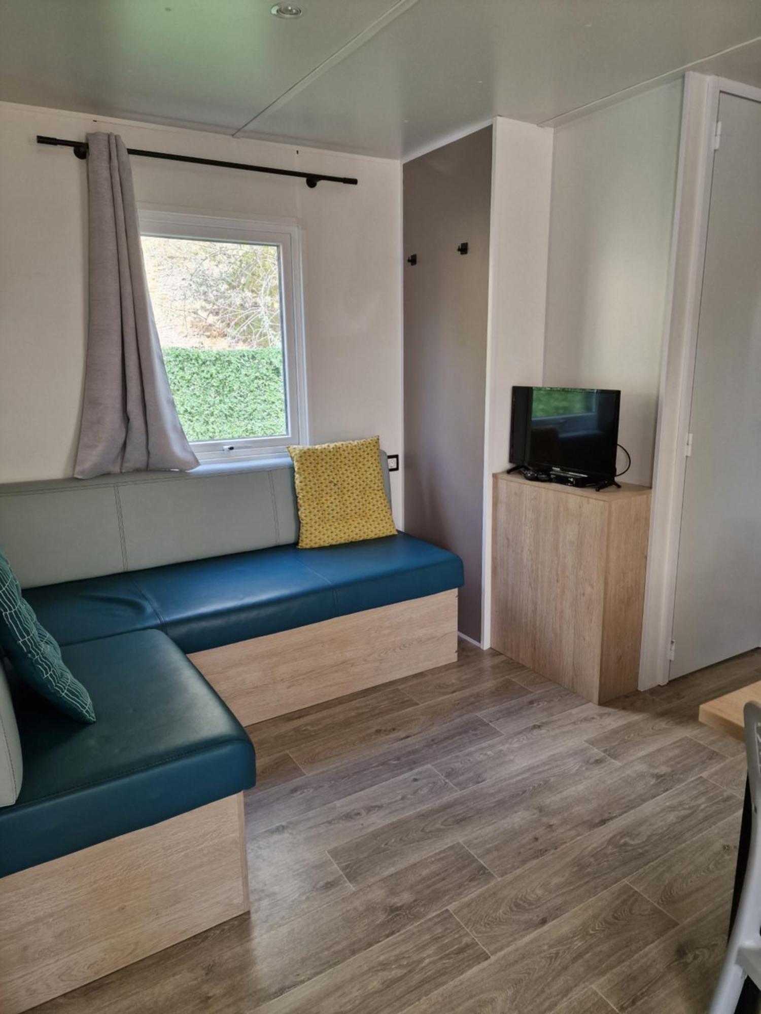 Mobilhome Clim Tele La Falaise 4 Etoiles Narbonne Exterior photo